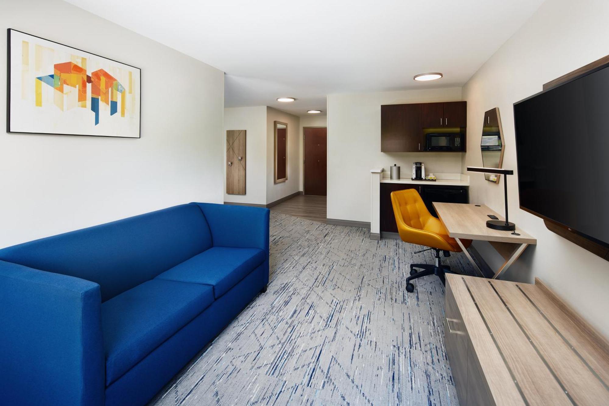 Holiday Inn Express And Suites Wheeling By Ihg Triadelphia Екстер'єр фото